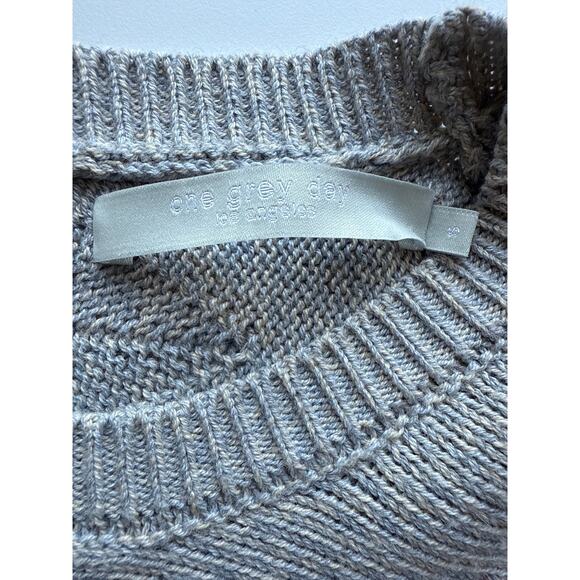 One Grey Day Gray Sweater with Open Knit Back Size Small - Picture 6 of 8